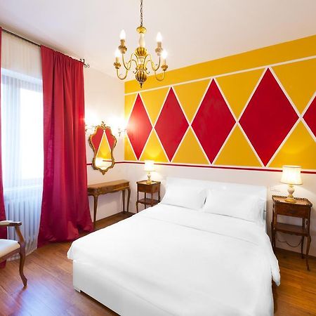 Verona Centre Apartments ภายนอก รูปภาพ