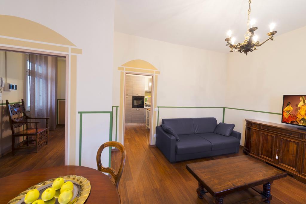 Verona Centre Apartments ภายนอก รูปภาพ
