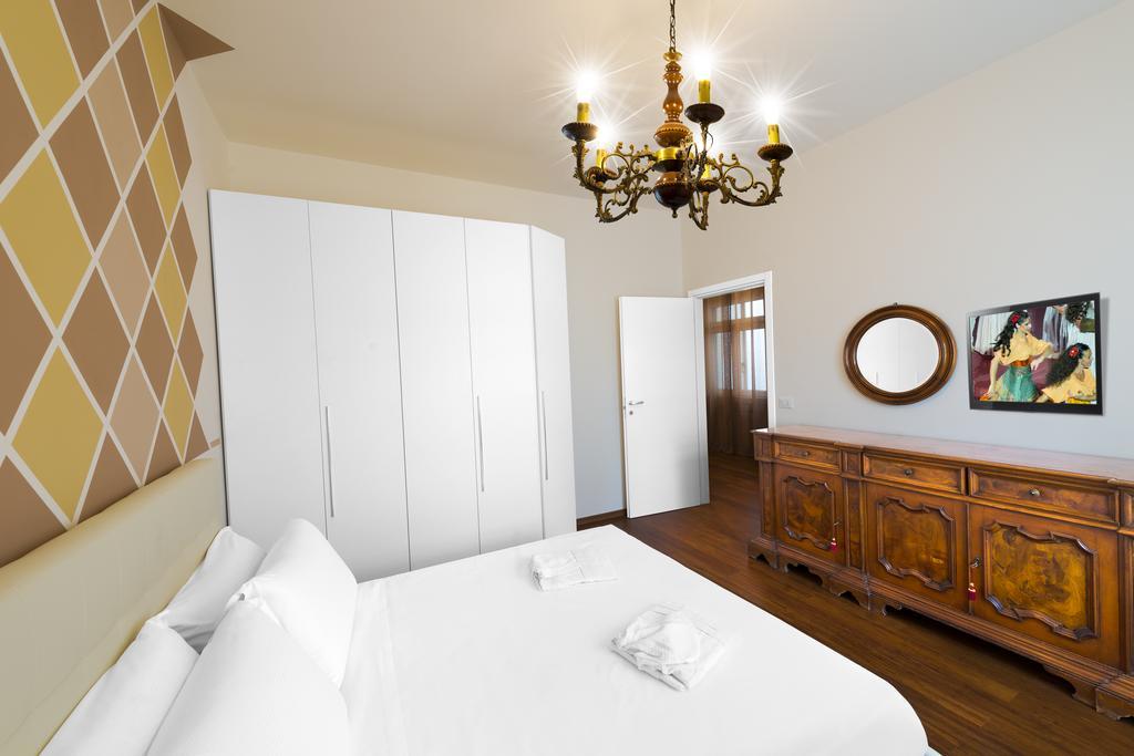 Verona Centre Apartments ภายนอก รูปภาพ