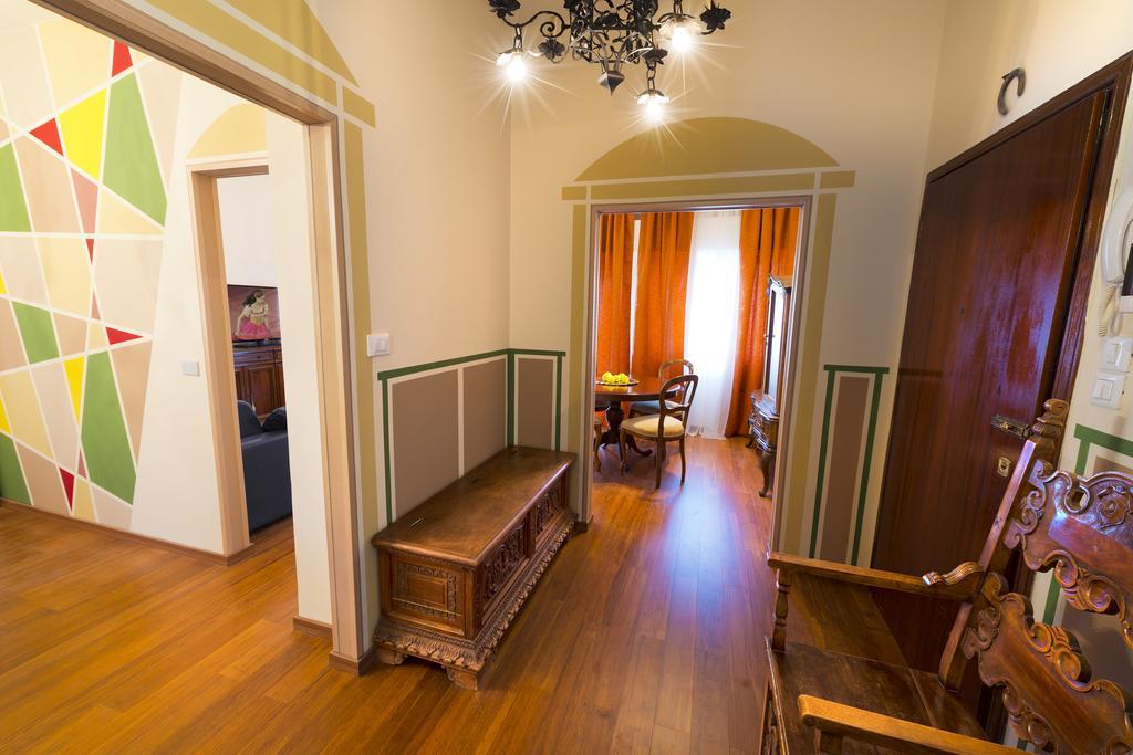 Verona Centre Apartments ภายนอก รูปภาพ