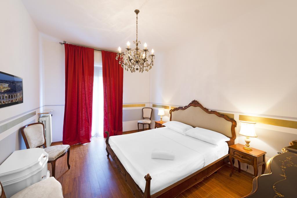 Verona Centre Apartments ภายนอก รูปภาพ