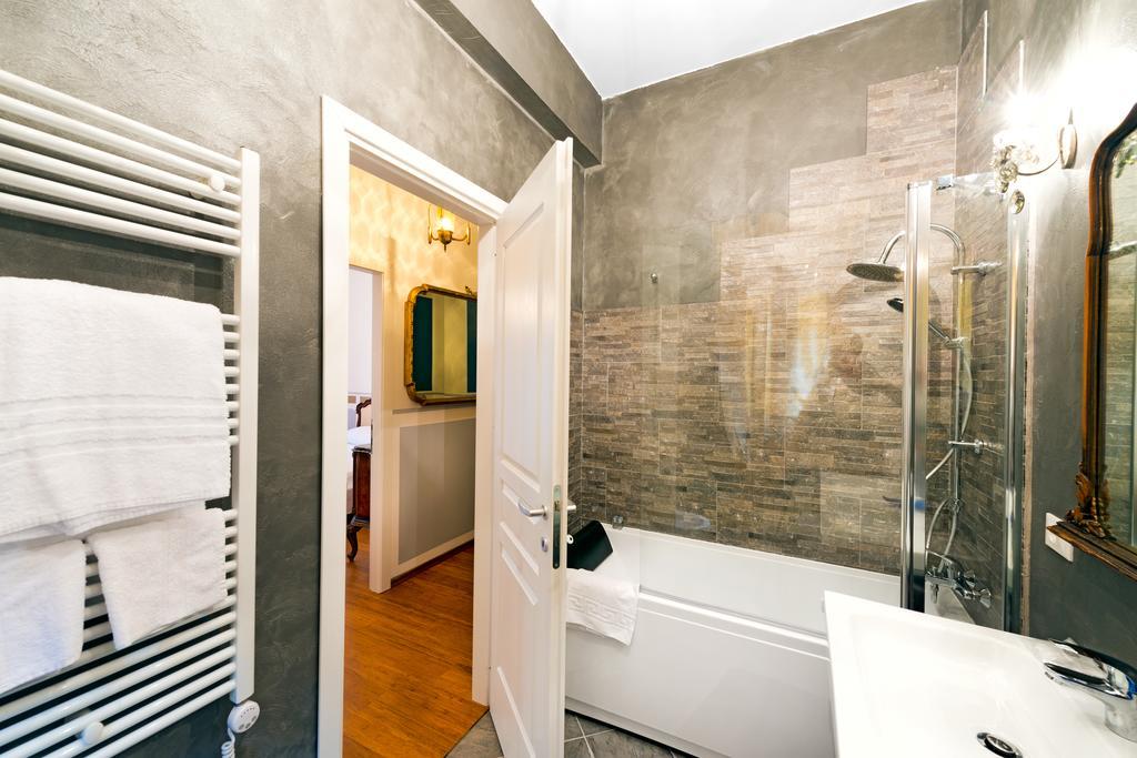 Verona Centre Apartments ภายนอก รูปภาพ