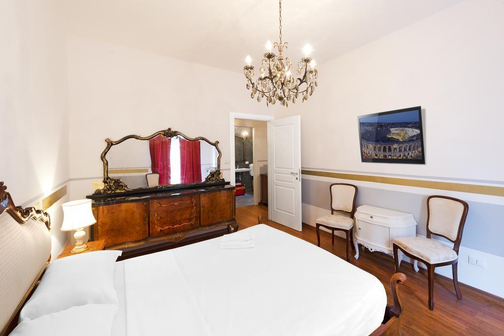 Verona Centre Apartments ภายนอก รูปภาพ